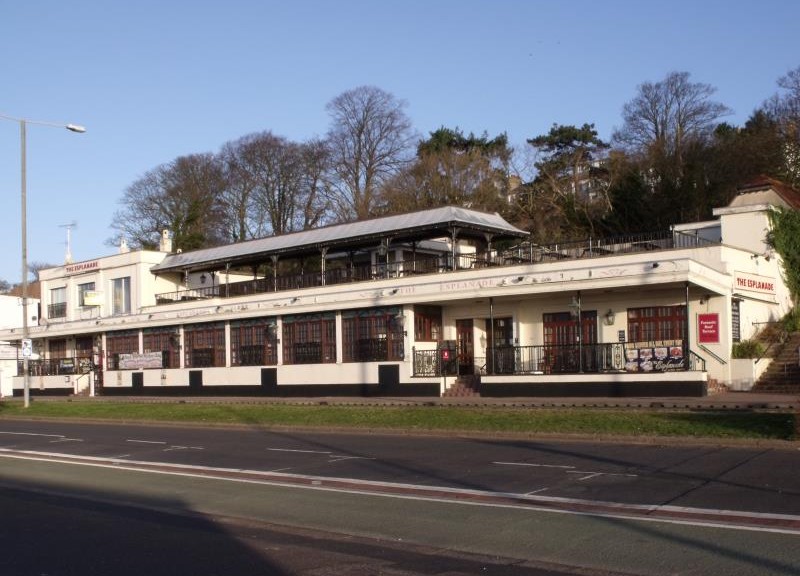 Esplanade Pub, Southend Sold by Dedman Gray Dedman News
